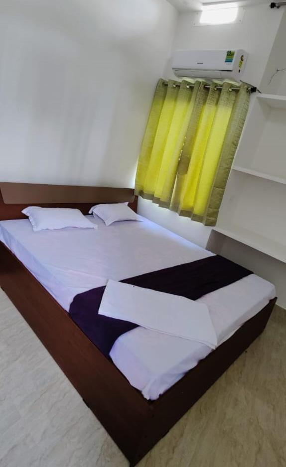 Hotel Glamour Palace Gaya Exterior foto